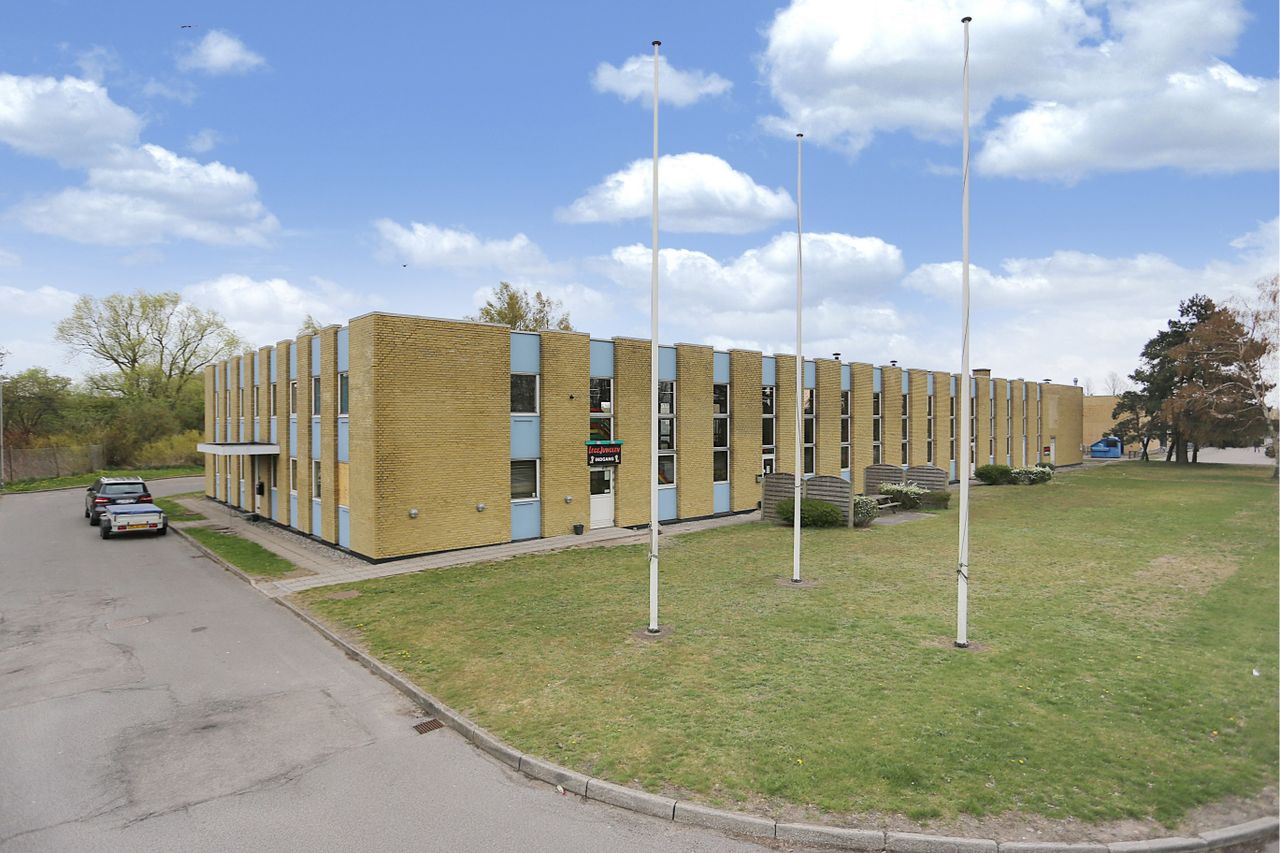 image 01